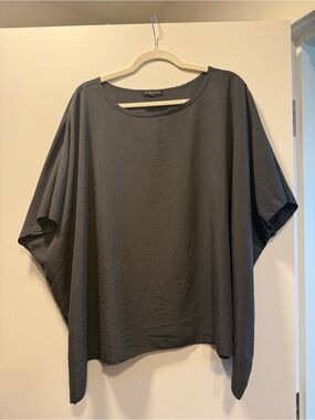 Eileen Fisher Charcoal Gray boxy top